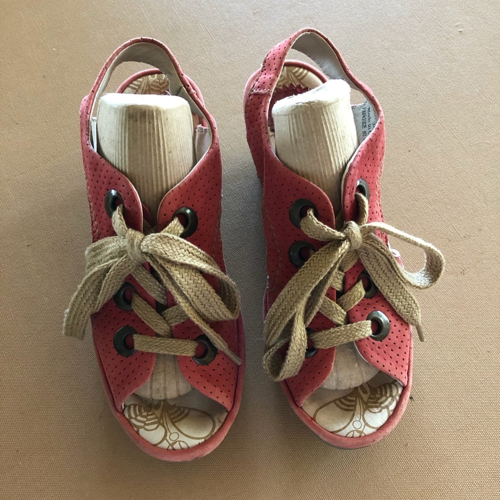 FLY LONDON 7.5/8 European 38